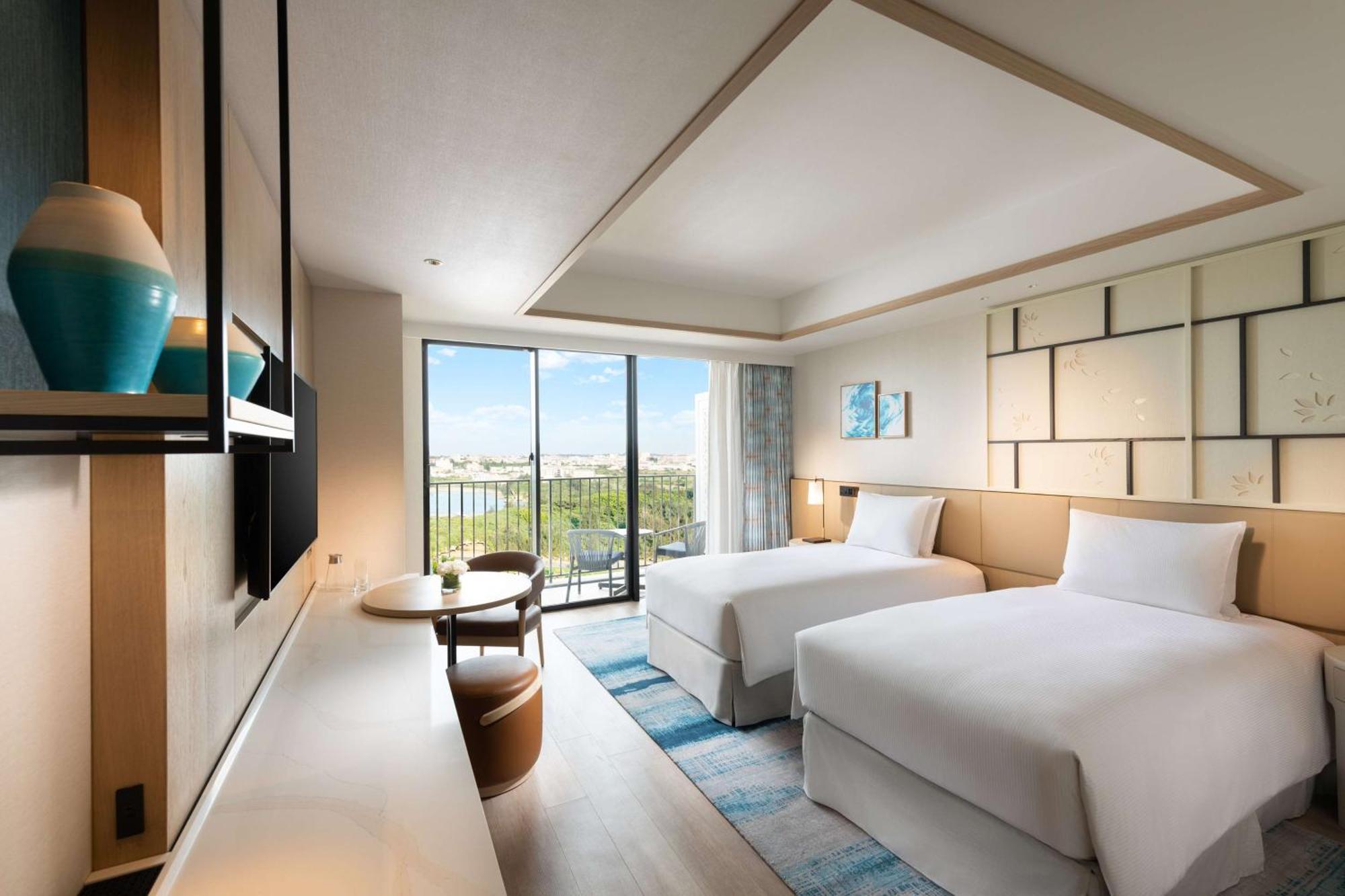 Hilton Okinawa Miyako Island Resort Exterior photo